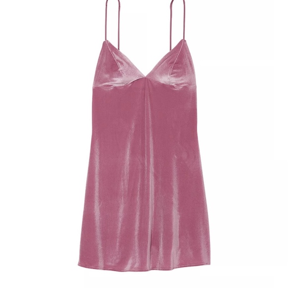 New Victoria’s Secret Pink Velvet Spaghetti Strap Slip Dress & Adjustable Straps - Picture 2 of 4